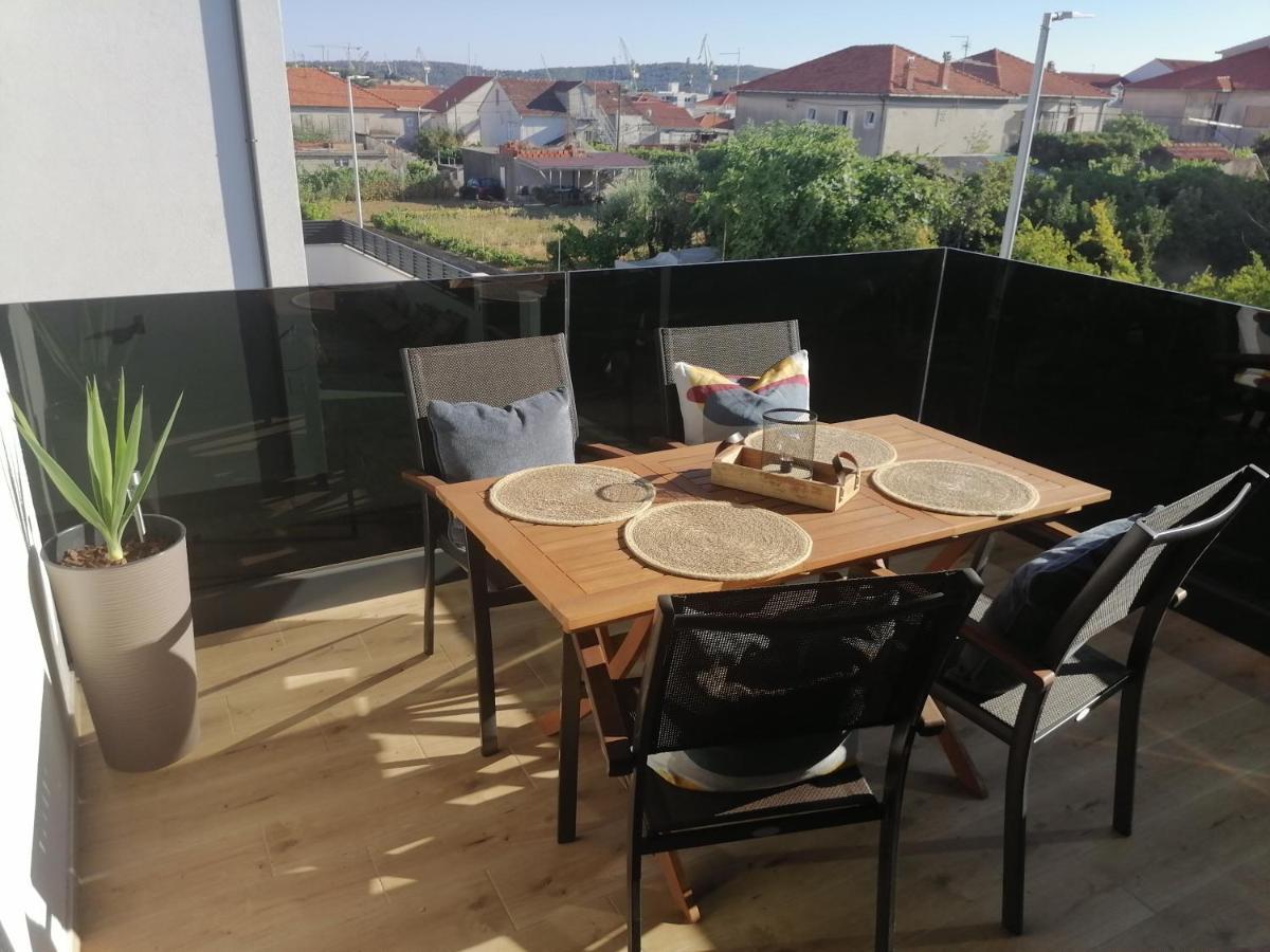 Rosa Mystica Apartman Trogir Kültér fotó